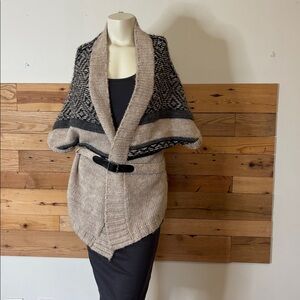 Cozy Striped Open-Front Shawl Cardigan Sweater - Beige & Black